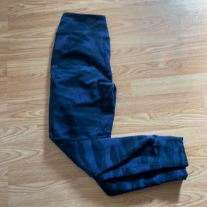 Bolt Jogger Lululemon size 6
